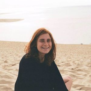 Meet your Posher, Claire